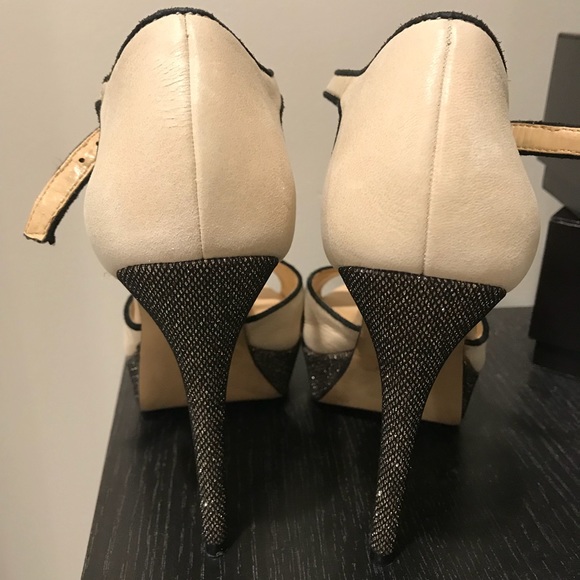 Jessica Simpson Heels - Picture 2 of 3